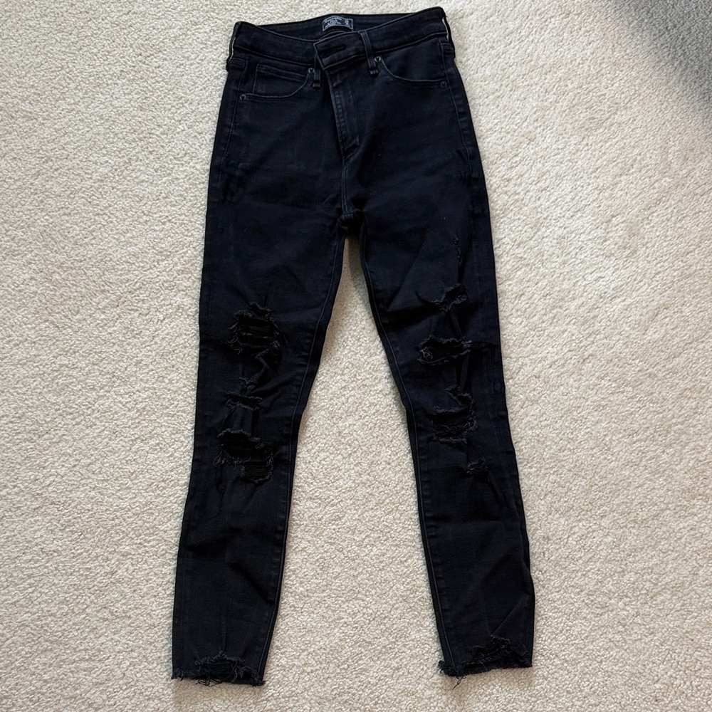 A+F  sz 25 Black Distressed High-Rise Women’s Jeans
